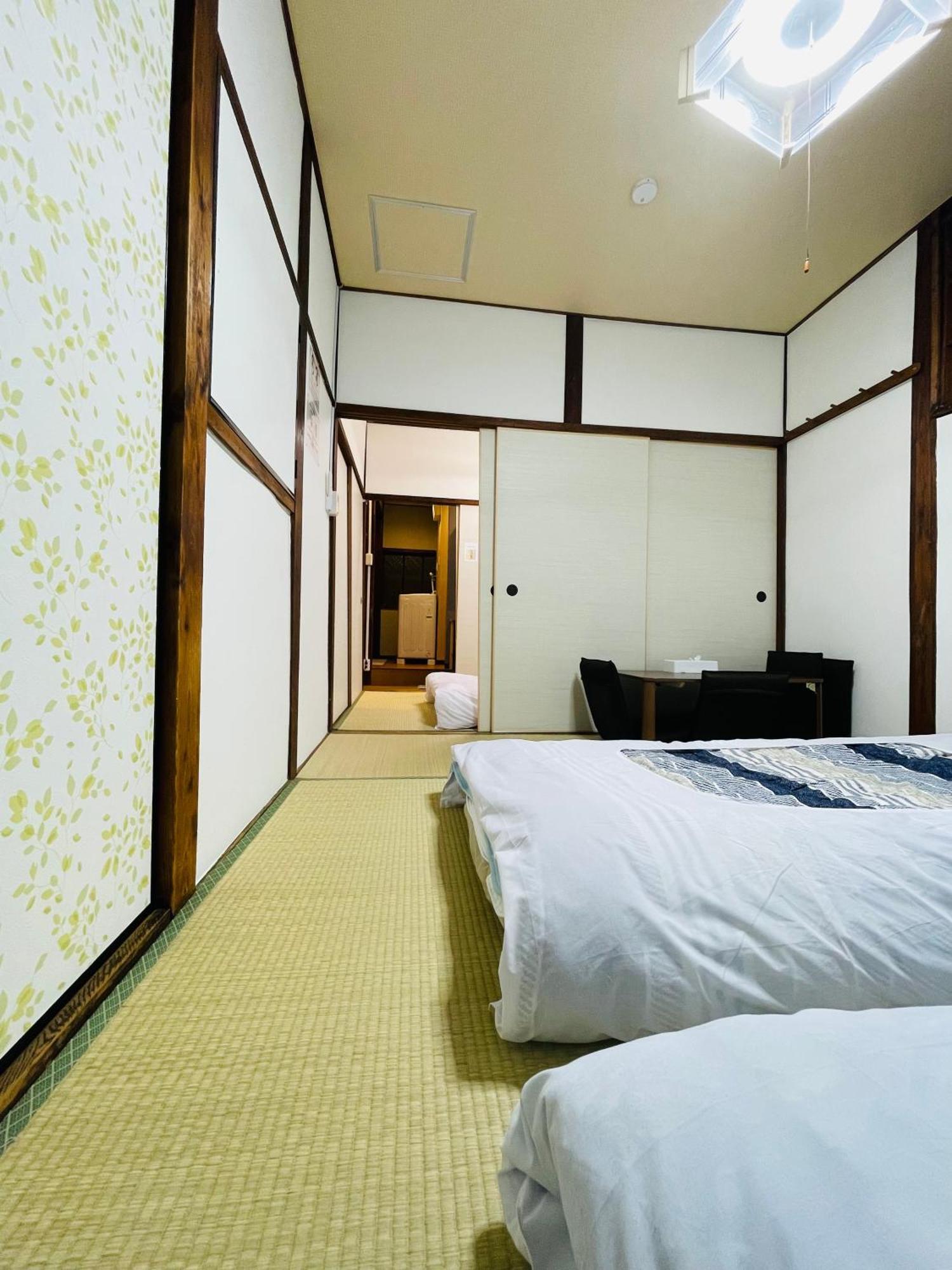 難波心斎橋10Minutes民宿2号室 Osaka Dış mekan fotoğraf